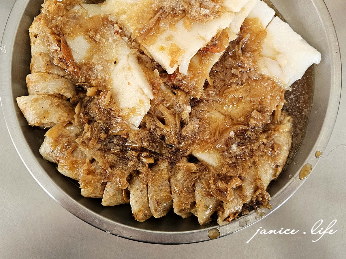 惠明街口 百年九重粿 彰化縣員林市中山南路212號 彰化美食 員林美食 彰化員林小吃 糯米腸 潔妮食旅生活 彰化旅遊