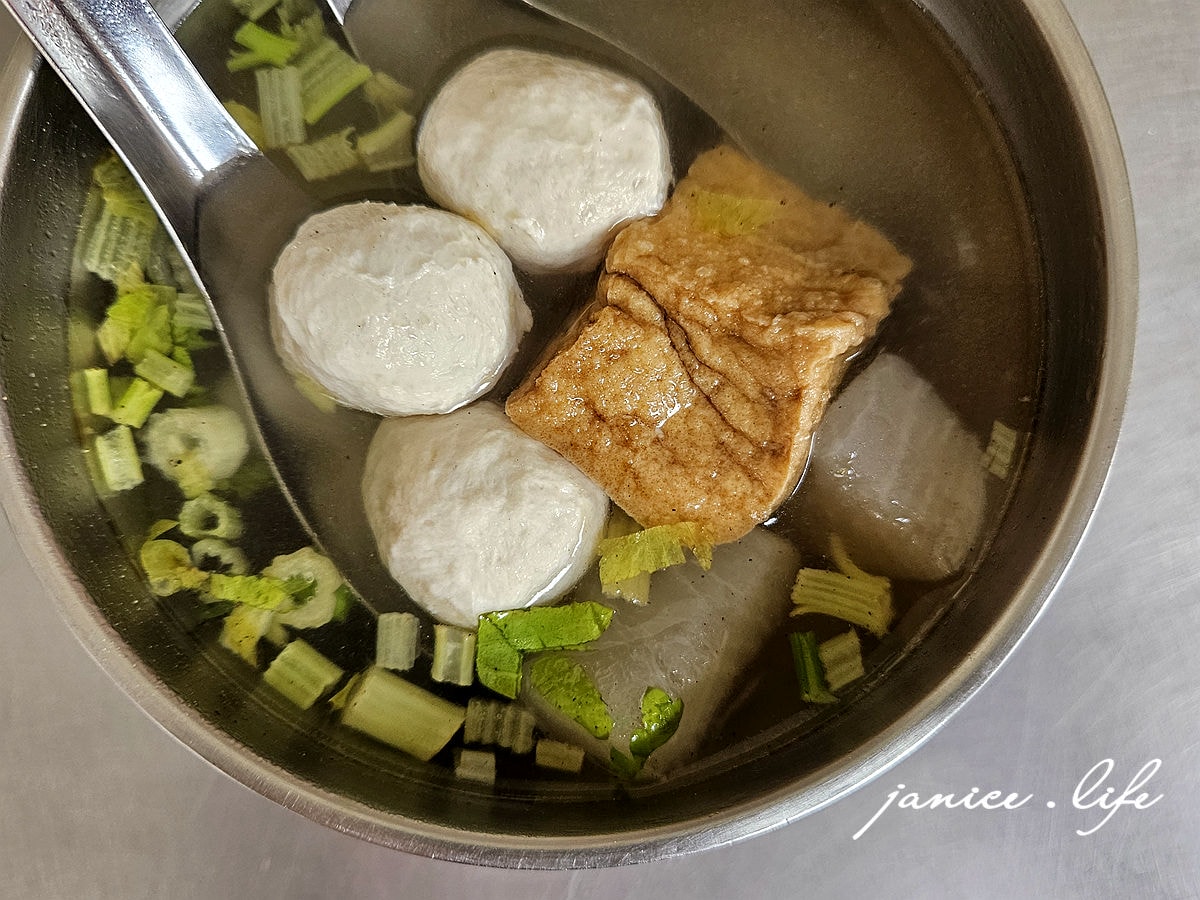 惠明街口 百年九重粿 彰化縣員林市中山南路212號 彰化美食 員林美食 彰化員林小吃 糯米腸 潔妮食旅生活 彰化旅遊