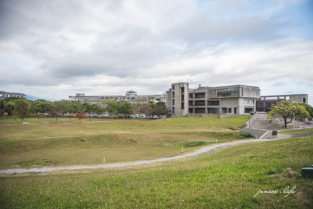台東景點 台東親子景點 臺東大學圖書資訊館 台灣地區10大非去不可圖書館 此生必去的1001所圖書館 台灣建築佳作獎 全球8座獨特圖書館之一 全球卓越建設獎 國家卓越建設獎