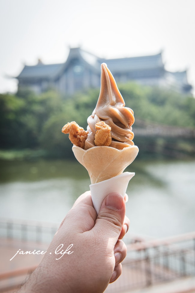 雪之湖咖啡 新竹景點 峨眉湖咖啡廳 峨眉湖咖啡館 峨眉湖餐廳 峨眉湖下午茶 霜淇淋 雪之湖咖啡菜單 新竹美食新竹咖啡館 新竹景觀餐廳 新竹景觀咖啡館 潔妮食旅生活