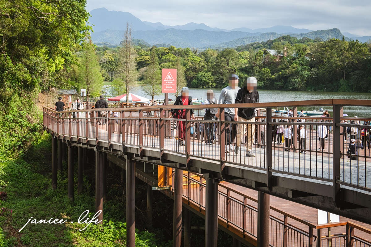 雪之湖咖啡 新竹景點 峨眉湖咖啡廳 峨眉湖咖啡館 峨眉湖餐廳 峨眉湖下午茶 霜淇淋 雪之湖咖啡菜單 新竹美食新竹咖啡館 新竹景觀餐廳 新竹景觀咖啡館 潔妮食旅生活