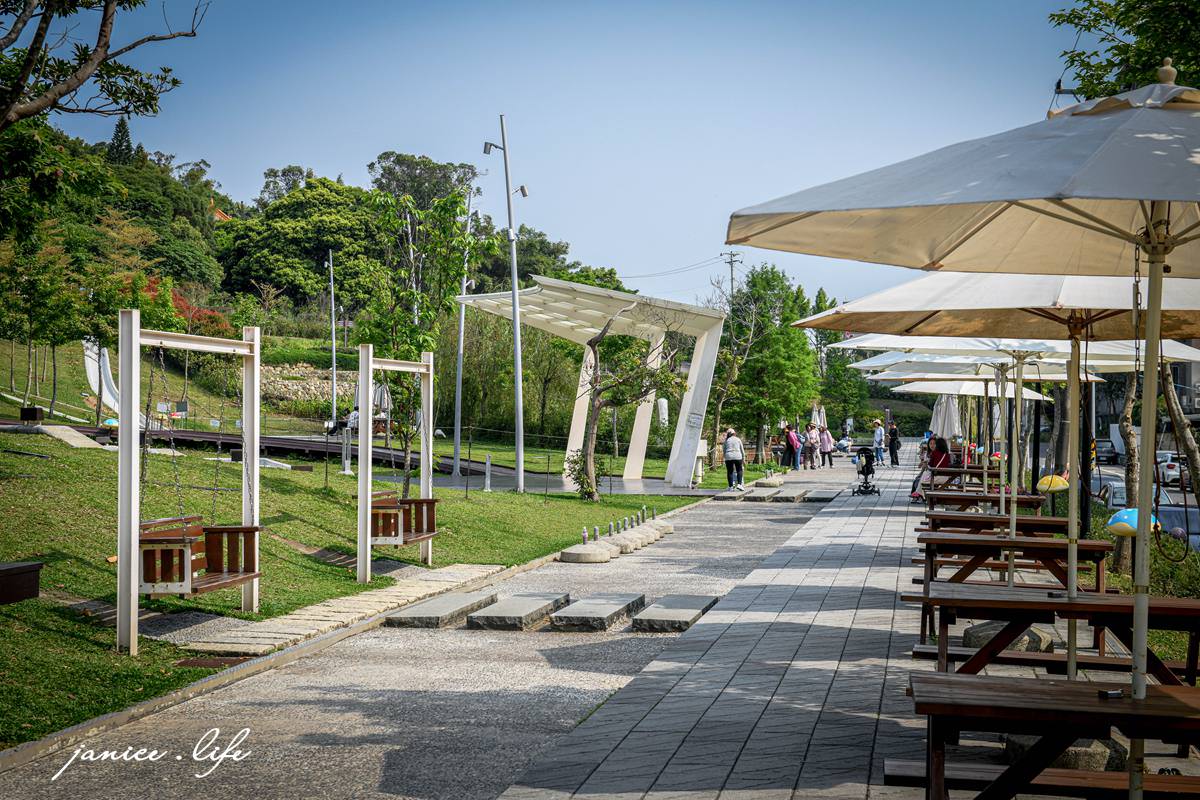 桃園親子景點 親子景點 親子公園 大有梯田生態公園 生態梯田 極限體能王 磨石子溜滑梯 潔妮食旅生活 大有梯田生態公園停車
