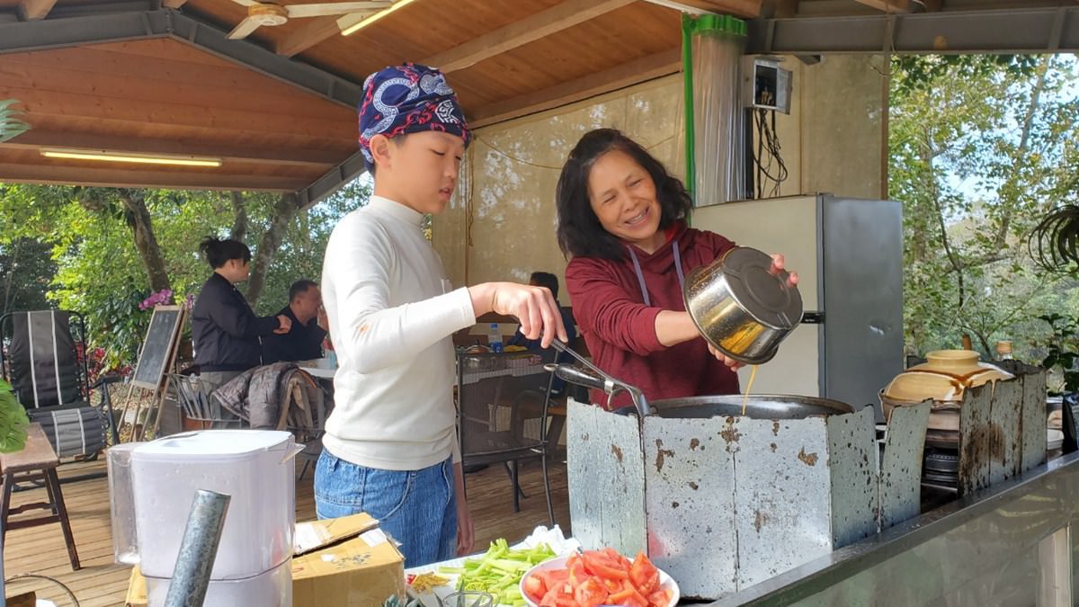 雲林露營 夕霧山莊 露營 露營地推薦 露營區 愛露營 露營推薦 潔妮食旅生活 露營入坑 夕霧山莊收費 夕霧山莊規則 夕霧山莊入住時間 