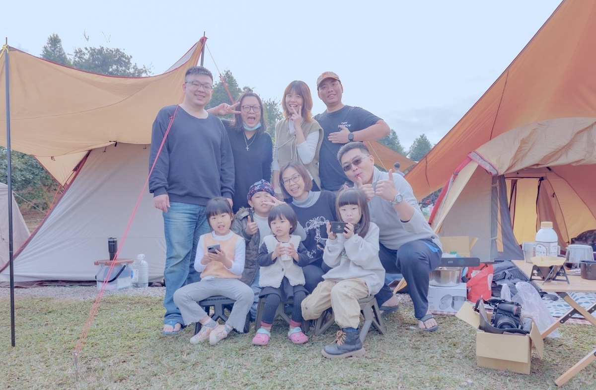 雲林露營|夕霧山莊|視野寬闊.夜景.雲海.沙池.還有親切的營主|第2露 - 第56張圖 雲林露營 夕霧山莊 露營 露營地推薦 露營區 愛露營 露營推薦 潔妮食旅生活 露營入坑 夕霧山莊收費 夕霧山莊規則 夕霧山莊入住時間