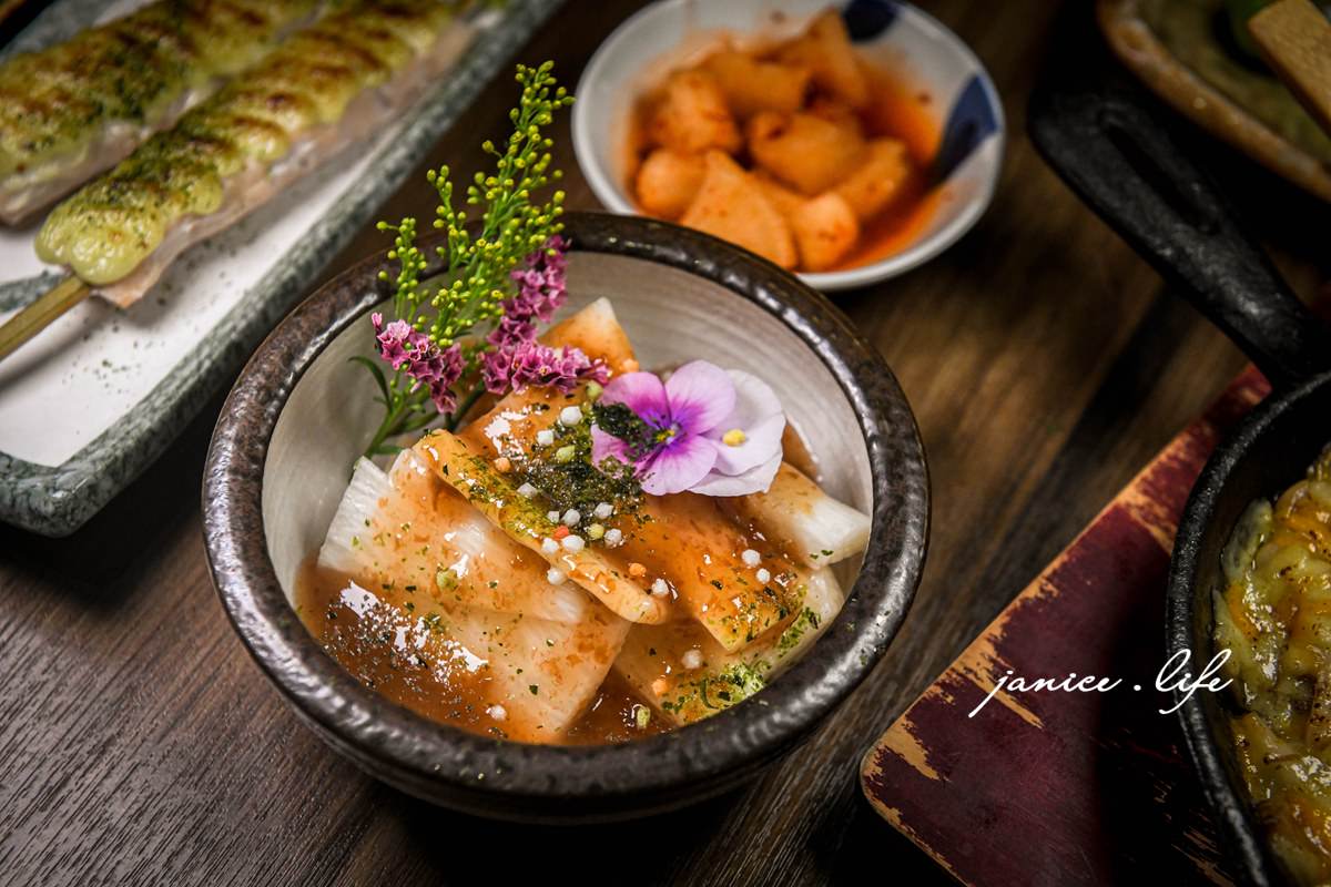 炭吉郎 板橋居酒屋 新北居酒屋 台北居酒屋 炭吉郎菜單 炭吉郎停車 炭吉郎交通 串燒 炭烤 日式創意料理 潔妮食旅生活 炭吉郎開瓶費 炭吉郎訂位