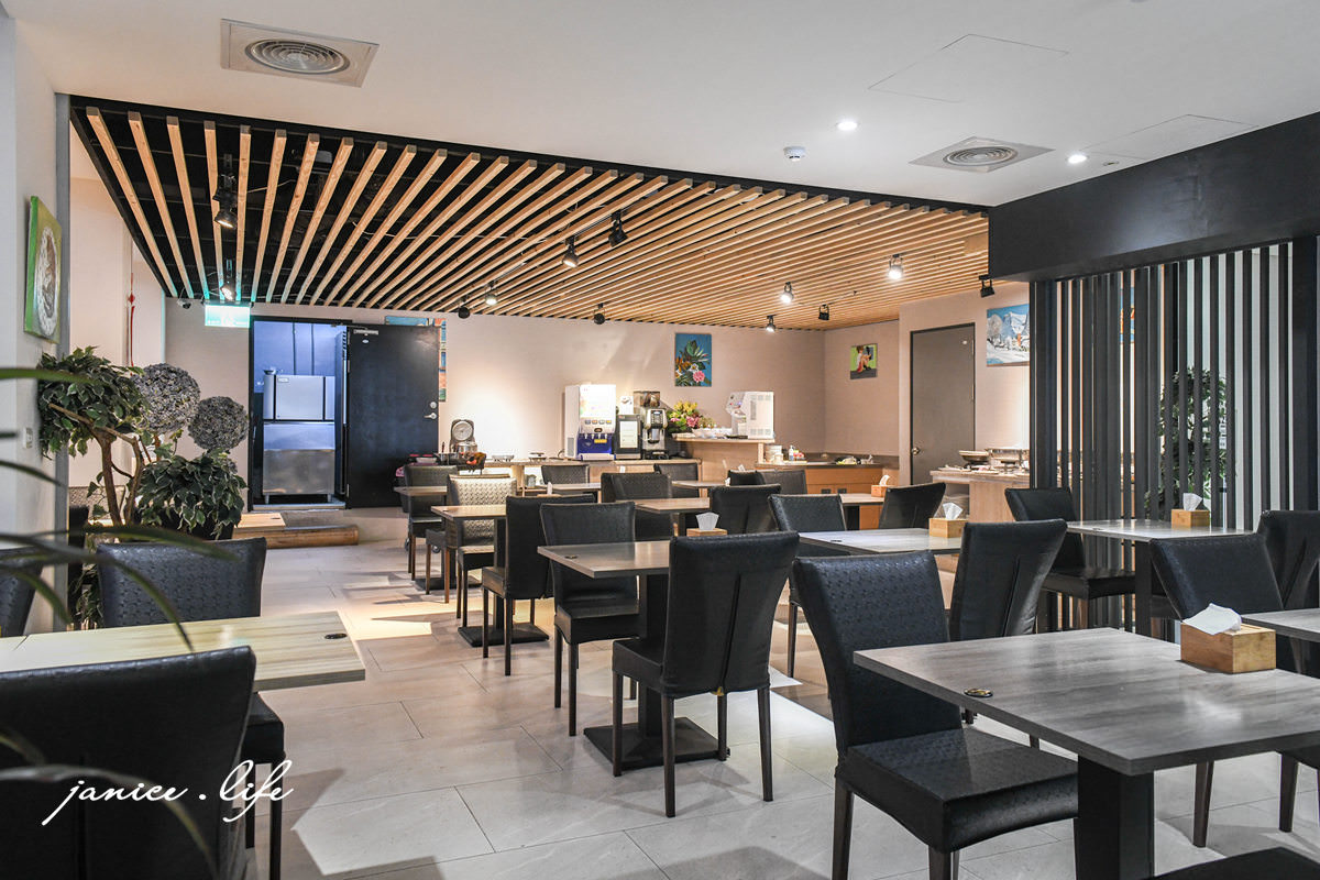 台南住宿 台南飯店 道達旅店 D.D Hotel 台南中西區住宿飯店 台南旅遊 潔妮食旅生活 道達旅店停車 道達旅店早餐