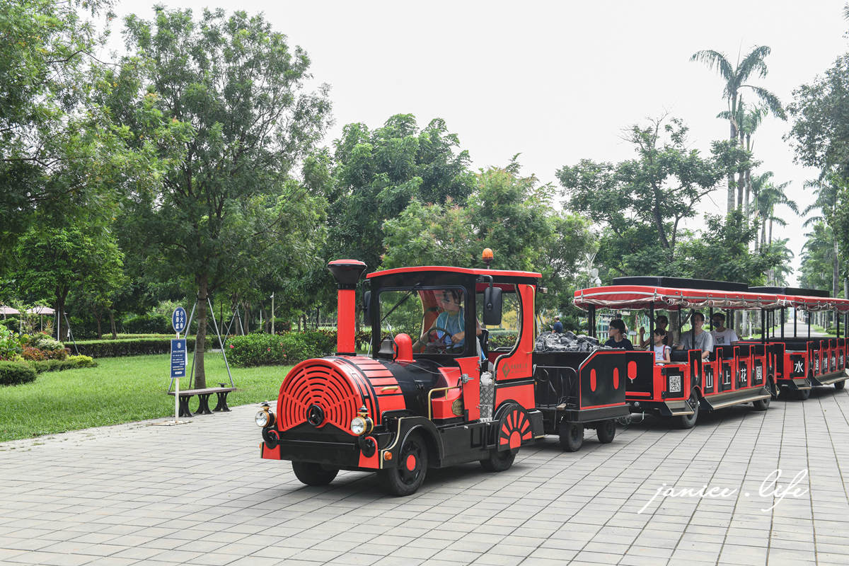 台南親子景點 台南景點 臺南山上花園水道博物館 臺南山上花園水道博物館門票 臺南山上花園水道博物館地圖 臺南山上花園水道博物館交通 台南景點 台南旅遊 潔妮食旅生活 親子景點 台南玩水景點 
