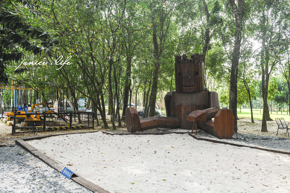 台南親子景點 台南景點 臺南山上花園水道博物館 臺南山上花園水道博物館門票 臺南山上花園水道博物館地圖 臺南山上花園水道博物館交通 台南景點 台南旅遊 潔妮食旅生活 親子景點 台南玩水景點 