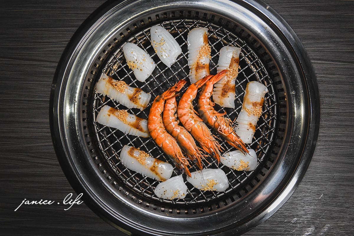 桃園美食 川三上選燒肉 桃園店 質感系燒肉 川三上選燒肉菜單 川三上選燒肉停車 潔妮食旅生活 川三上選燒肉包廂 川三燒肉訂位 川三燒肉2024
