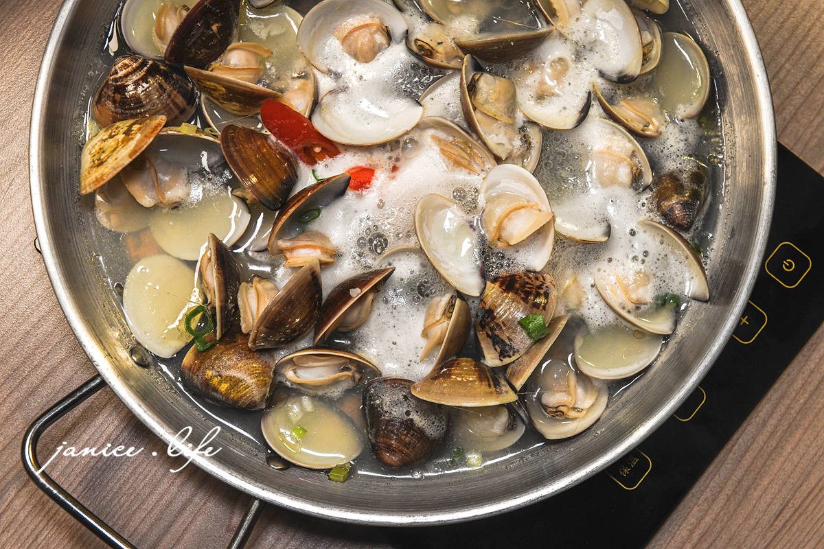 台北火鍋 台北大安區美食 安禧鍋物 吃到飽 安禧鍋物菜單 台北聚會聚餐餐廳 台北餐廳推薦 台北麻辣鍋推薦 台北火鍋推薦 潔妮食旅生活