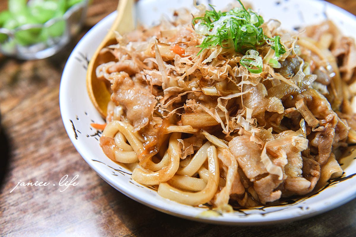 龍潭美食 鳥樂日式料理 鳥樂日式料理菜單 龍潭日式料理 桃園日式料理 丼飯 咖哩飯 烏龍麵 潔妮食旅生活 鳥樂日式料理停車