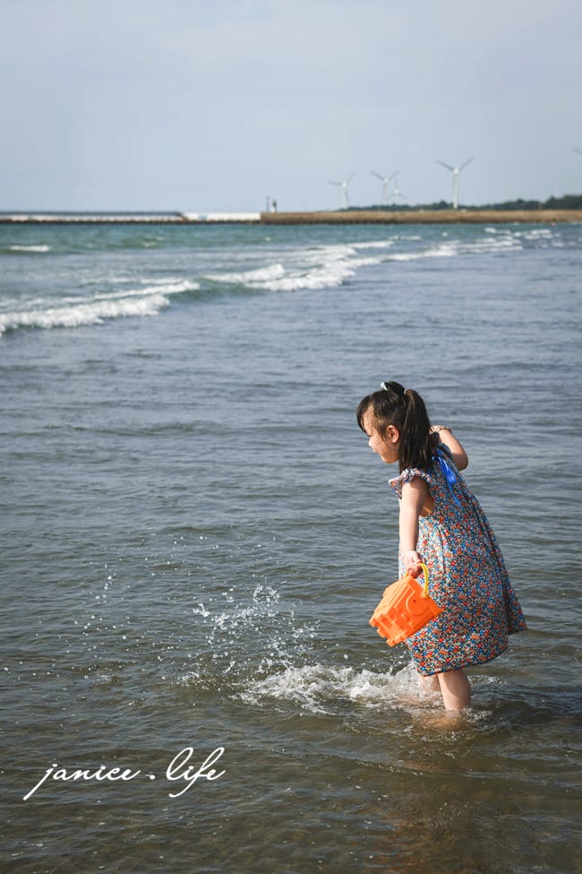 假日之森 苗栗玩水景點 苗栗景點 苗栗海邊 苗栗衝浪 竹南鎮濱海森林遊憩區 潔妮食旅生活 北部玩水景點