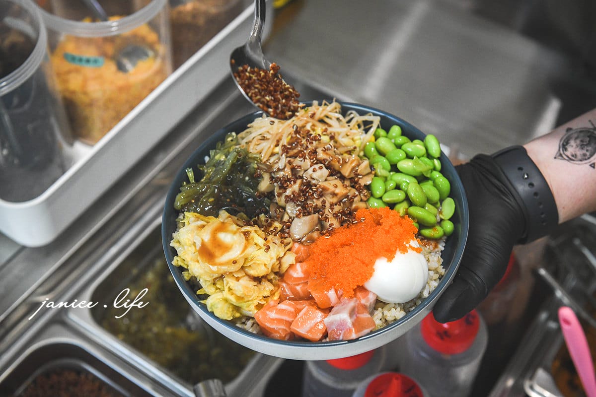 新竹美食 竹北美食 彩碗ColorBowl Poke 夏威夷拌飯 彩碗poke poke夏威夷拌飯 潔妮食旅生活 彩碗菜單 