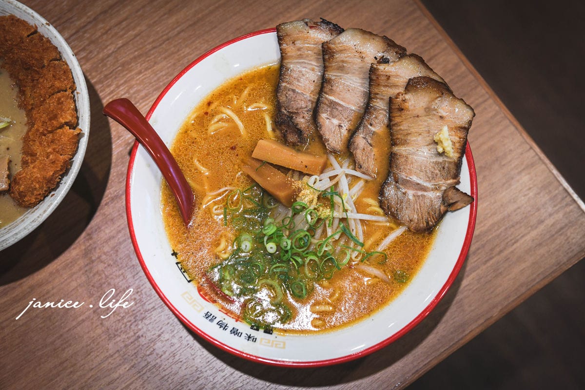 四國德島美食 麺屋・國丸 脇町店 味噌拉麵 四國自駕 四國自由行 日本自由行 潔妮食旅生活 麺屋國丸菜單
