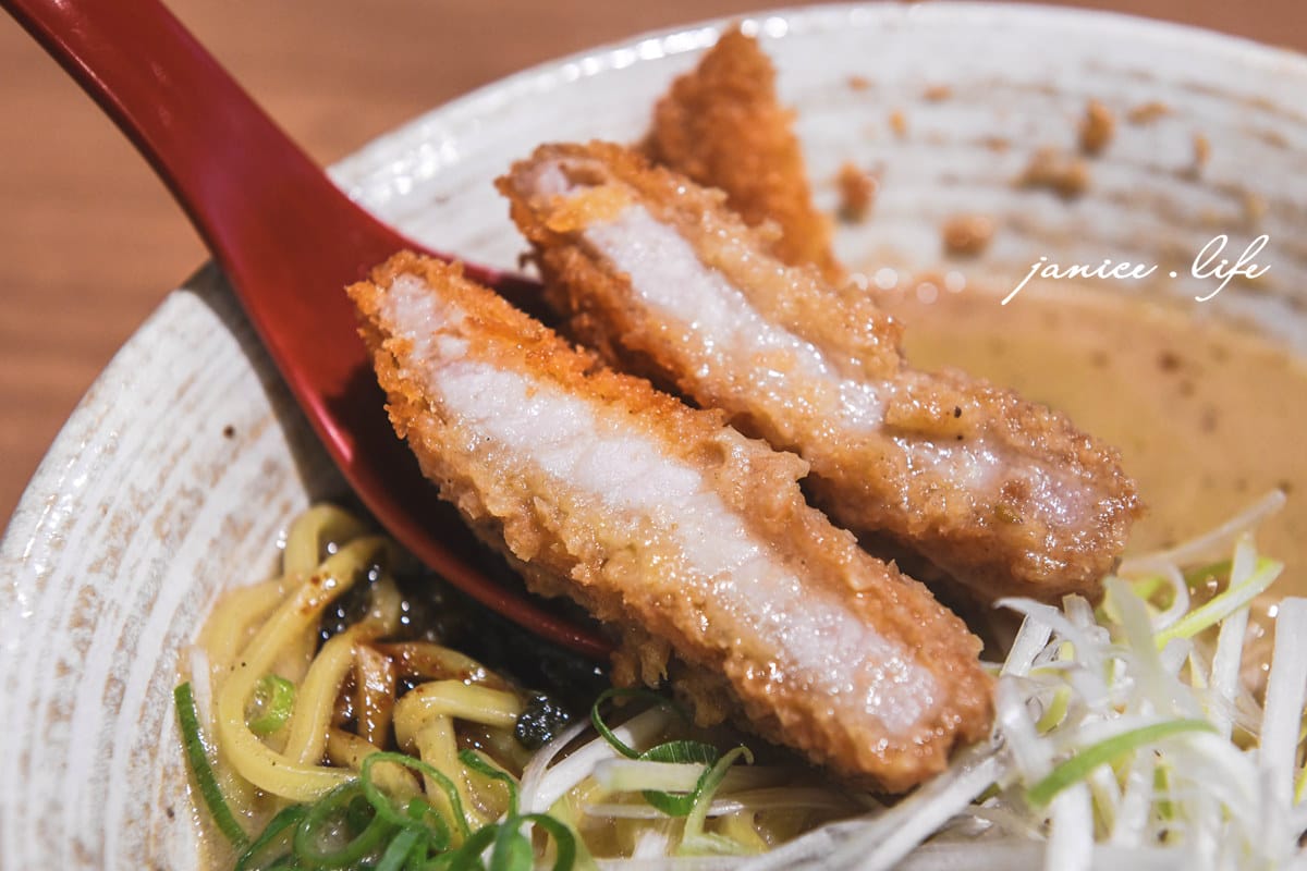 四國德島美食 麺屋・國丸 脇町店 味噌拉麵 四國自駕 四國自由行 日本自由行 潔妮食旅生活 麺屋國丸菜單