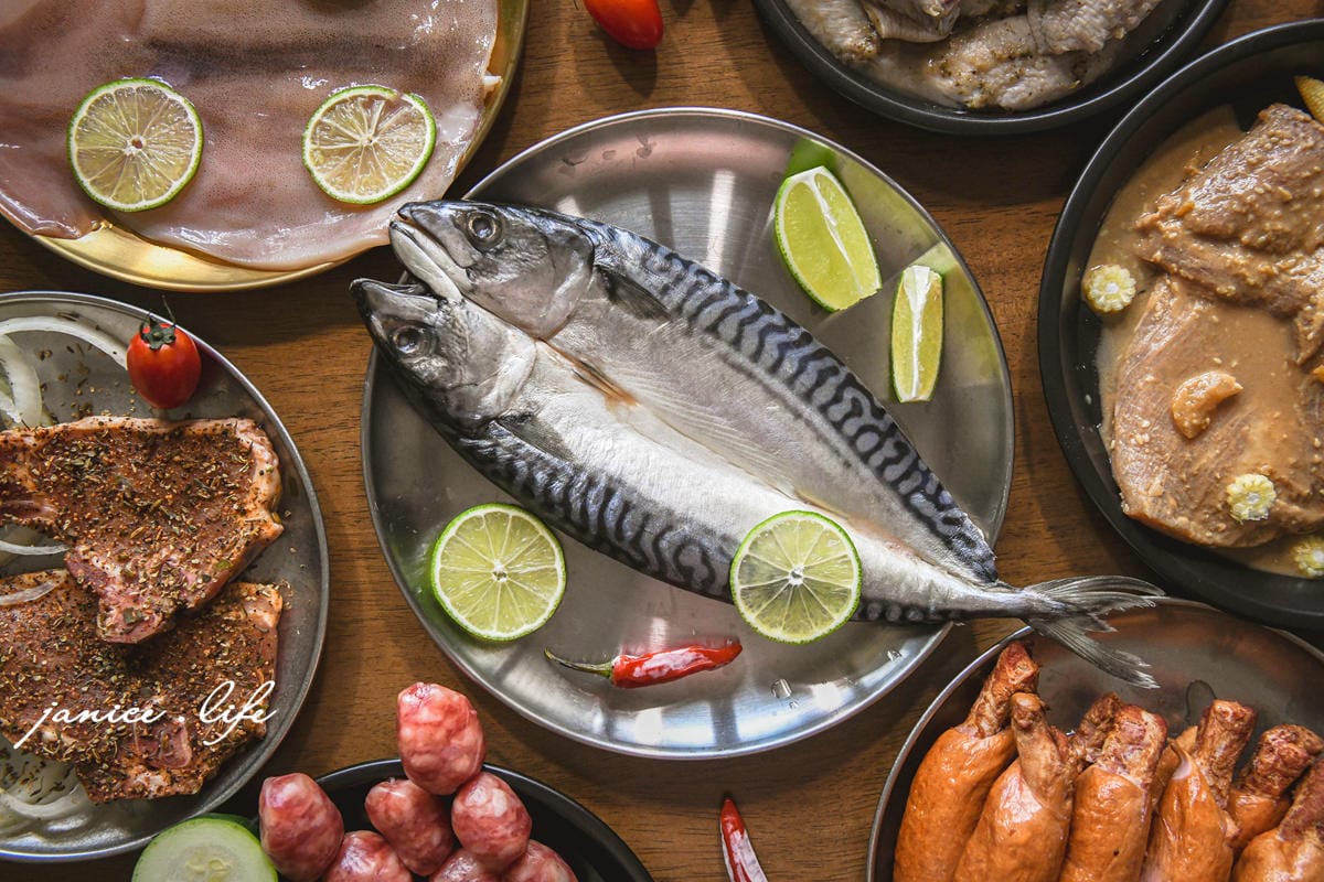 台畜 中秋烤肉組 宅配烤肉組 2024中秋烤肉組 寒舍探索廚房 潔妮食旅生活 中秋烤肉推薦 在家烤肉 韓式烤盤 烤肉組合推薦 露營烤肉 烤肉組合宅配 BBQ 薄鹽挪威鯖魚片