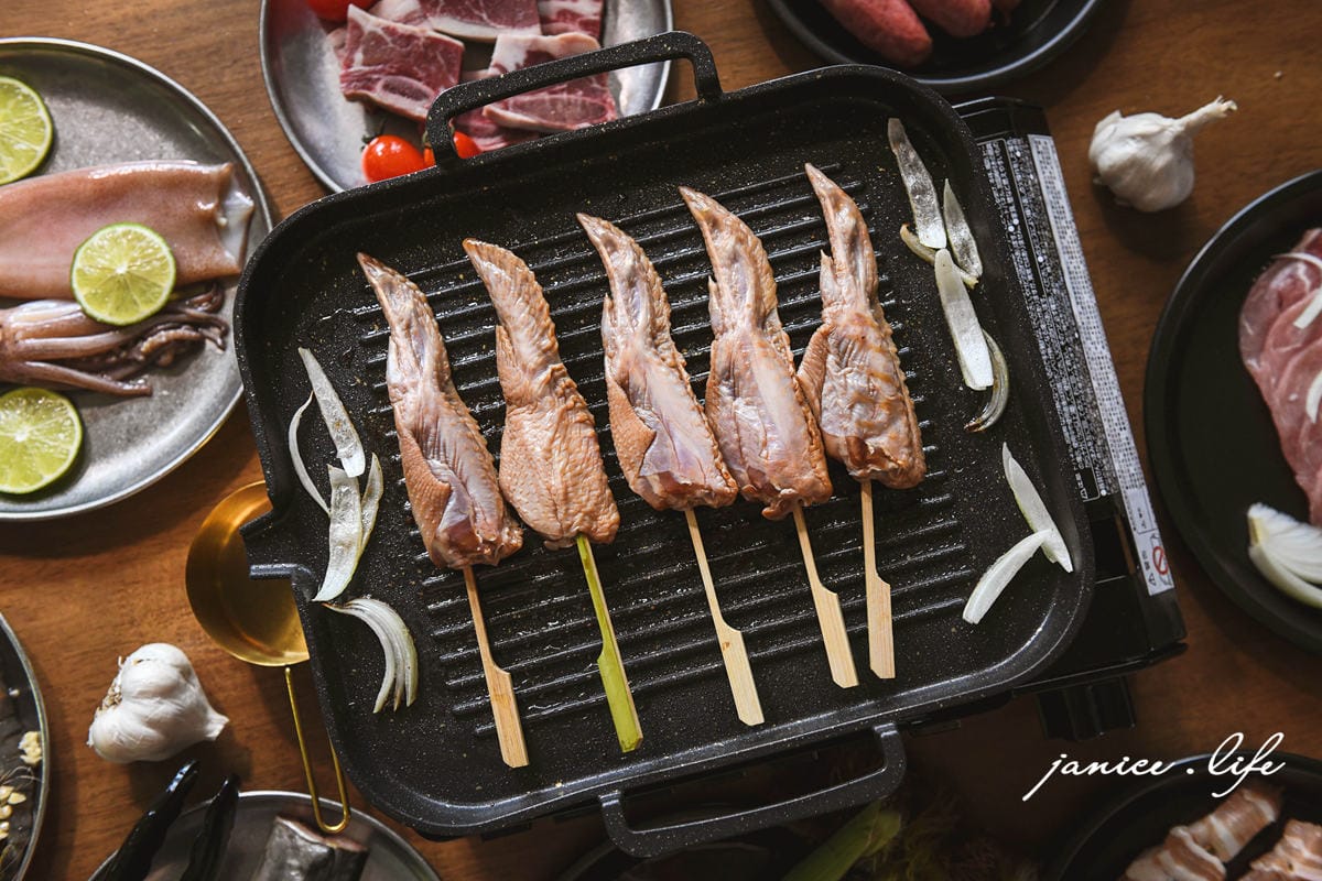 2024中秋烤肉 烤肉組合推薦 就是愛海鮮 露營烤肉 露營食材 潔妮食旅生活 烤肉宅配 彰化水產 