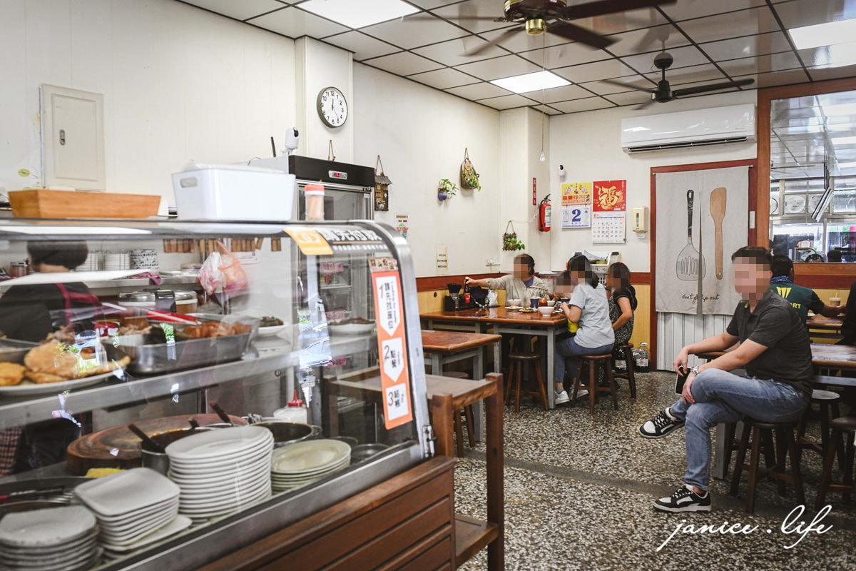 關山肉圓 台東美食 台東關山 關山美食 潔妮食旅生活 天后宮 