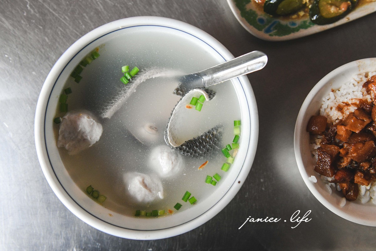 福泰飯桌 台南美食 台南肉燥飯 赤崁樓美食 福泰飯桌營業時間 福泰飯桌菜單 台南飯桌 潔妮食旅生活 台南旅遊 台南老店 