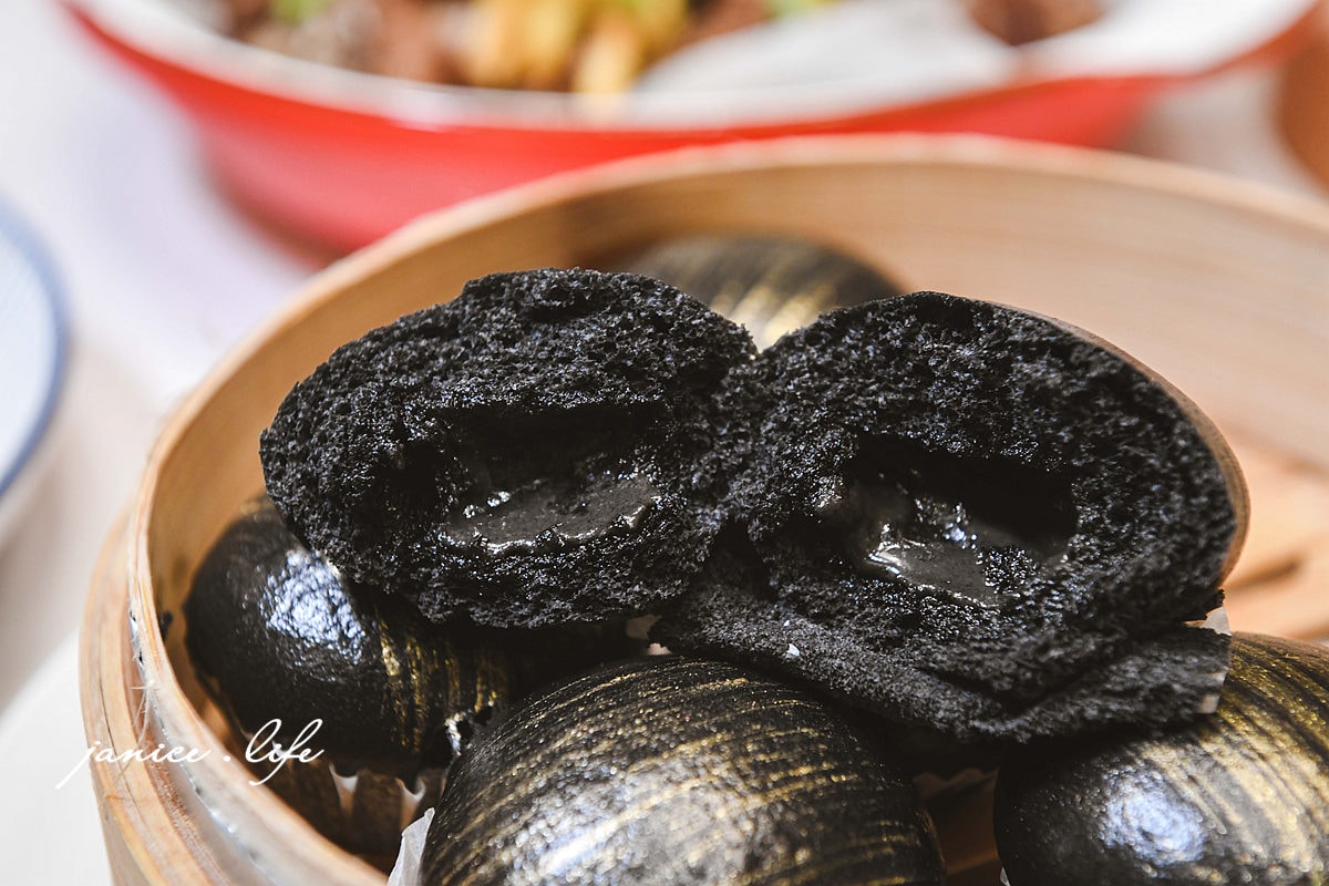 台茂美食 台茂餐廳推薦 桃園餐廳 桃園聚餐聚會餐廳推薦 漢來美食 漢來上菜 上菜片皮鴨專賣店桃園店 上菜片皮鴨專賣店菜單 上菜片皮鴨專賣店消費方式 漢來餐廳 漢來品牌 即烤櫻桃片皮鴨 潔妮食旅生活 2025桃園年菜推薦 桃園除夕圍爐 上菜片皮鴨專賣店 外帶年菜 桃園年菜外帶