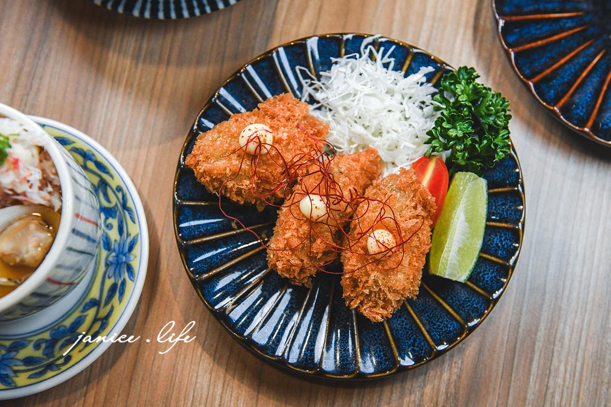 新莊美食 坐著做。海鮮丼飯專門店 坐著做菜單 新莊餐廳推薦 丼飯推薦 潔妮食旅生活 新北美食 新北餐廳推薦