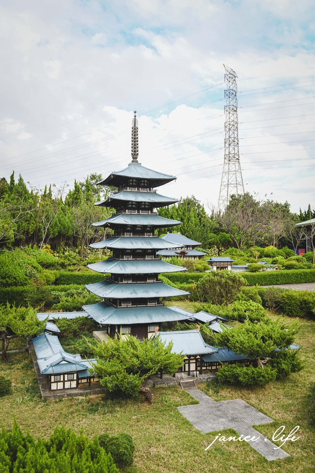 桃園親子景點 小人國主題樂園 2024小人國主題樂園攻略 龍潭旅遊 龍潭景點 桃園景點 小人國門票 小人國營業時間 小人國優惠 小人國遊樂設施 小人國停車 小人國交通 小人國用餐