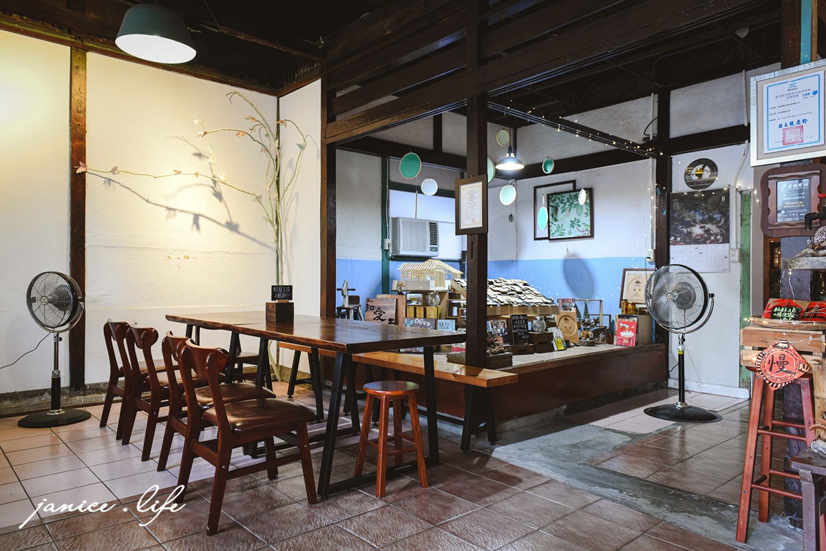 關山美食 台東美食 痴愛玉 關山旅遊 愛玉 痴愛玉地址 痴愛玉菜單 潔妮食旅生活 台東縣關山鎮中山路105號