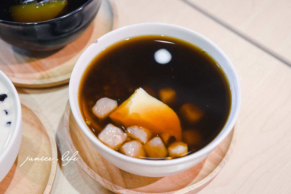 桃園美食 桃園豆花 龍潭豆花 龍潭美食 潔妮食旅生活 澎湃豆花菜單 澎湃豆花位置 澎湃豆花停車