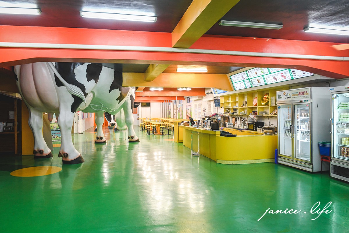 苗栗景點 四方鮮乳酪故事館 室內親子景點 苗栗親子景點 苗栗觀光工廠 潔妮食旅生活 四方鮮乳酪故事館門票 四方鮮乳酪故事館交通 
