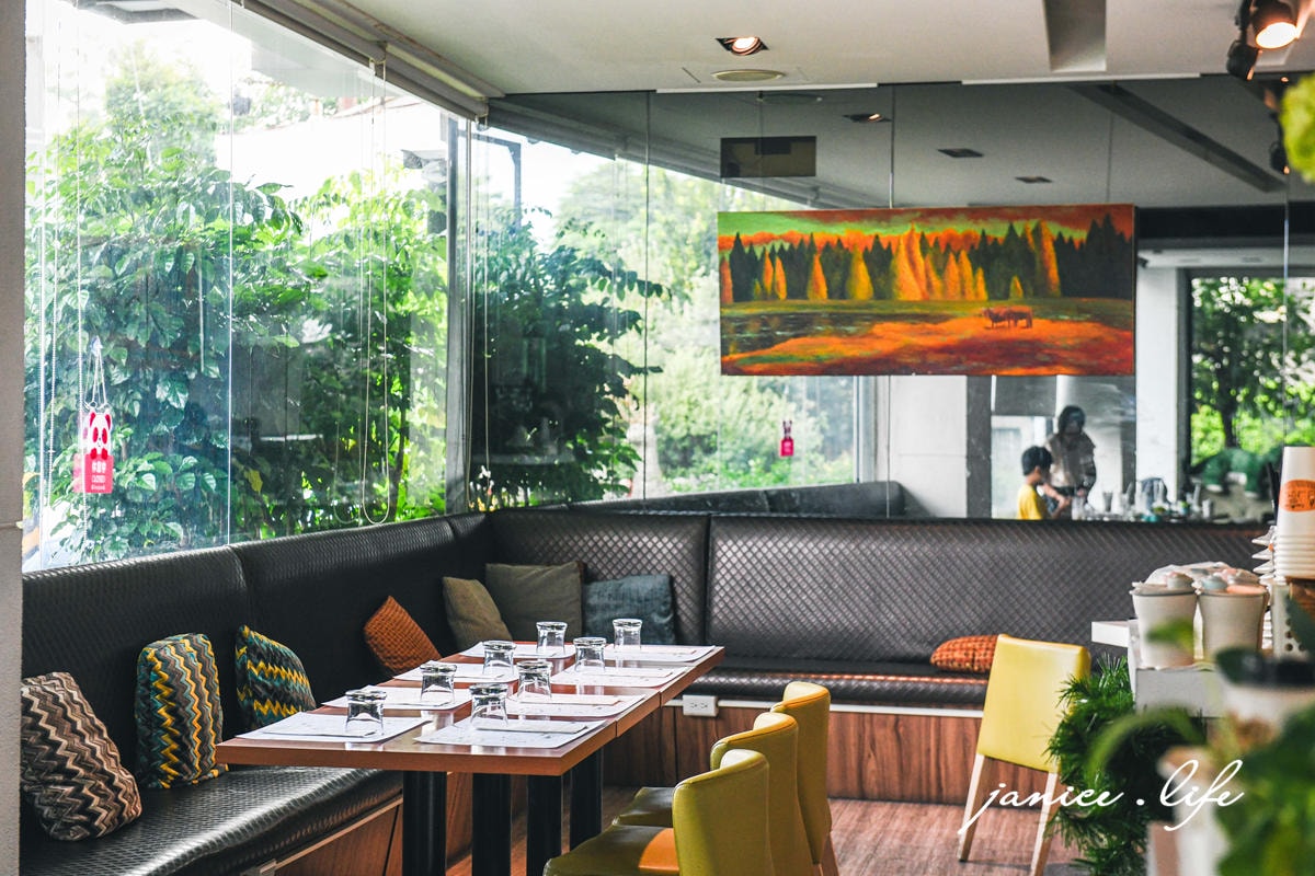 台南善化餐廳 台南善化美食 大窩與小宅義式餐廳 大窩店 親子友善 意識餐廳 台南義式 台南義大利麵 台南親子餐廳 台南下午茶 大窩與小宅義式餐廳大窩店菜單 大窩與小宅義式餐廳大窩店停車 潔妮食旅生活 台南市善化區光復路208號