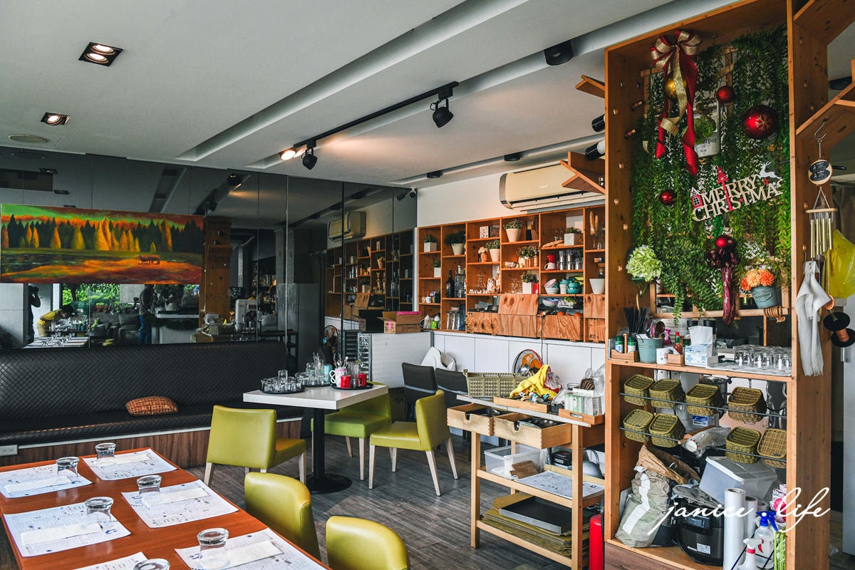 台南善化餐廳 台南善化美食 大窩與小宅義式餐廳 大窩店 親子友善 意識餐廳 台南義式 台南義大利麵 台南親子餐廳 台南下午茶 大窩與小宅義式餐廳大窩店菜單 大窩與小宅義式餐廳大窩店停車 潔妮食旅生活 台南市善化區光復路208號