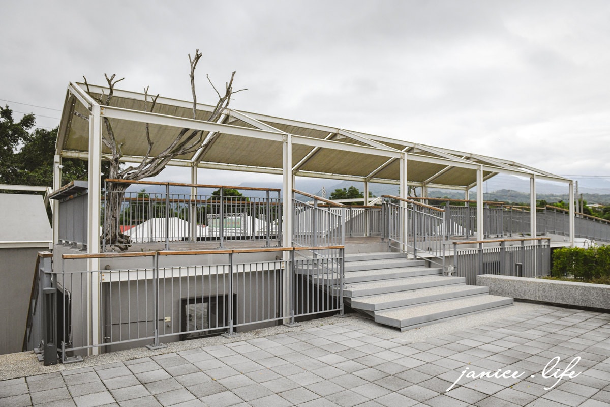 台東鹿野 台東旅遊 台東景點 鐵道迷 拍火車景點秘境 潔妮食旅生活  台東縣鹿野鄉和平路25號 中興崗哨