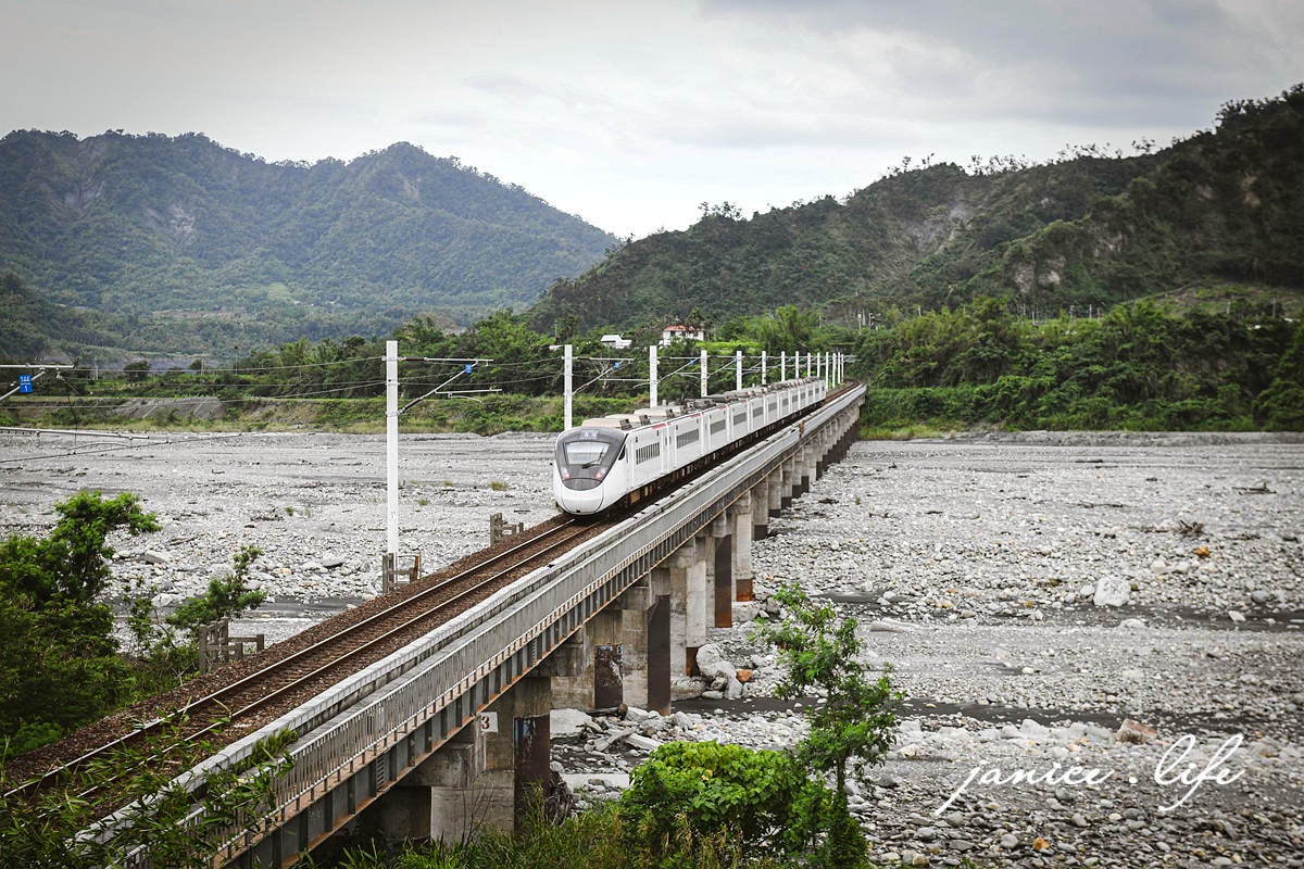 台東鹿野 台東旅遊 台東景點 鐵道迷 拍火車景點秘境 潔妮食旅生活  台東縣鹿野鄉和平路25號 中興崗哨