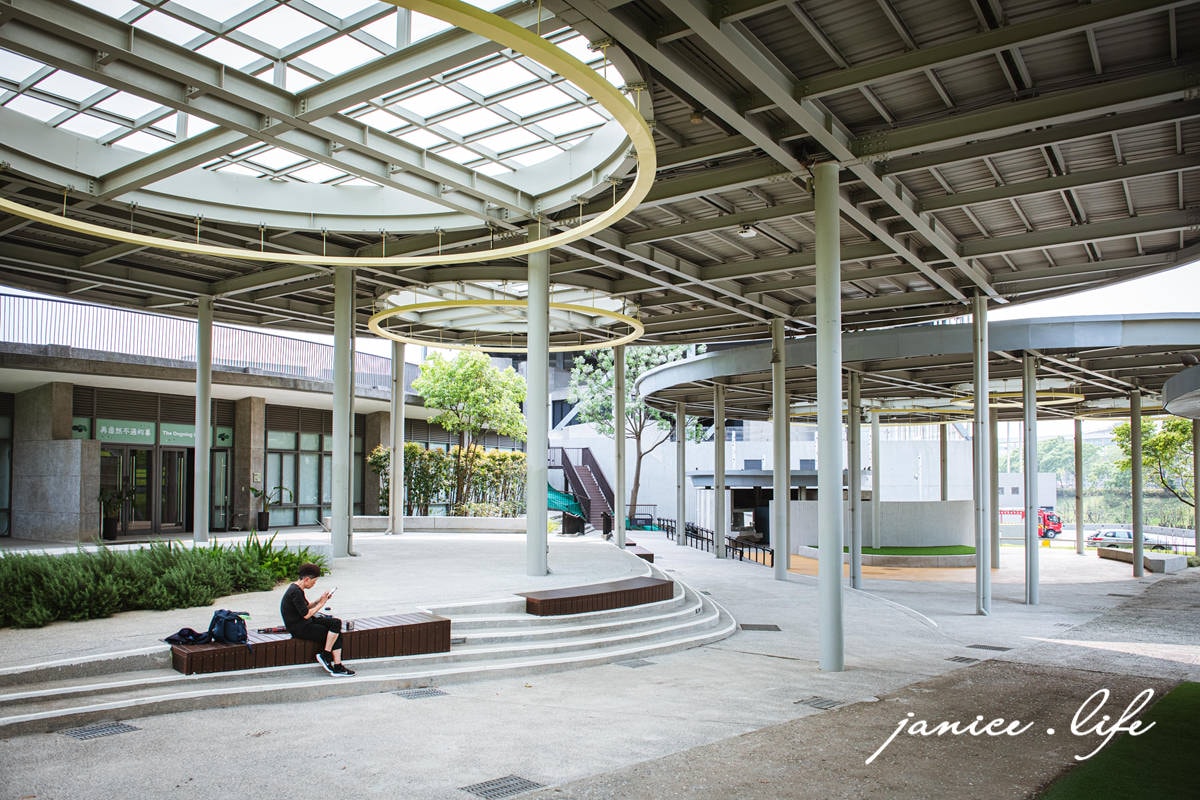 鶯歌新景點 新北市美術館 全民美感教育 新北市鶯歌區館前路300號 鶯歌旅遊 鶯歌景點 新北鶯歌 新北市美術館門票 新北市美術館停車 潔妮食旅生活