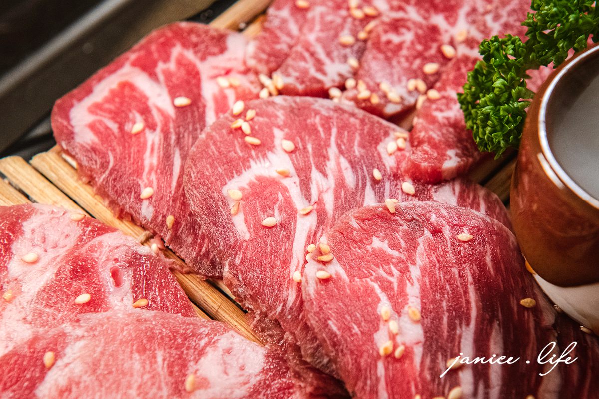 桃園燒肉推薦 伊笠燒肉 伊笠燒肉停車 伊笠燒肉菜單 個人燒肉推薦 桃園個人燒肉 潔妮食旅生活 桃園市桃園區春日路746號 日式燒肉 Easy yakiniku 