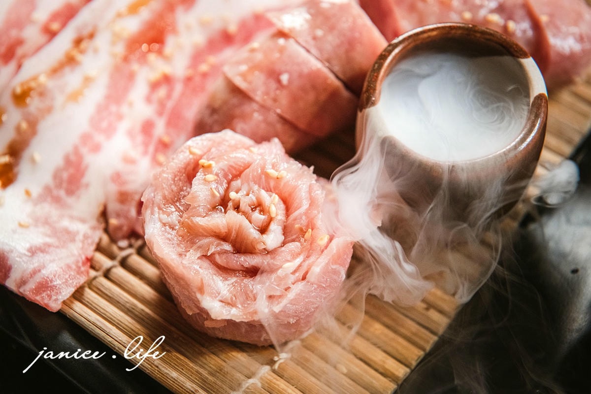 桃園燒肉推薦 伊笠燒肉 伊笠燒肉停車 伊笠燒肉菜單 個人燒肉推薦 桃園個人燒肉 潔妮食旅生活 桃園市桃園區春日路746號 日式燒肉 Easy yakiniku 