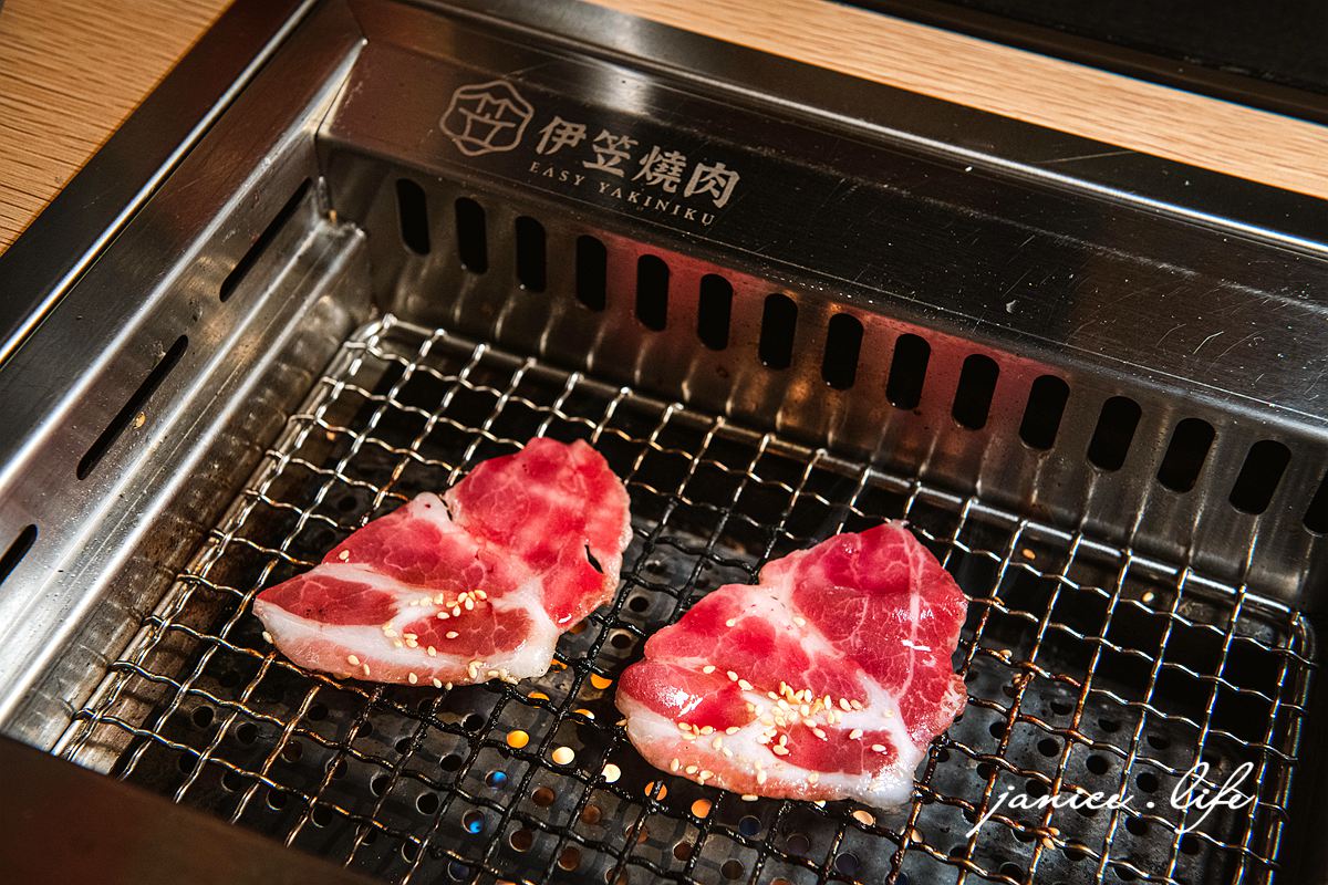桃園燒肉推薦 伊笠燒肉 伊笠燒肉停車 伊笠燒肉菜單 個人燒肉推薦 桃園個人燒肉 潔妮食旅生活 桃園市桃園區春日路746號 日式燒肉 Easy yakiniku