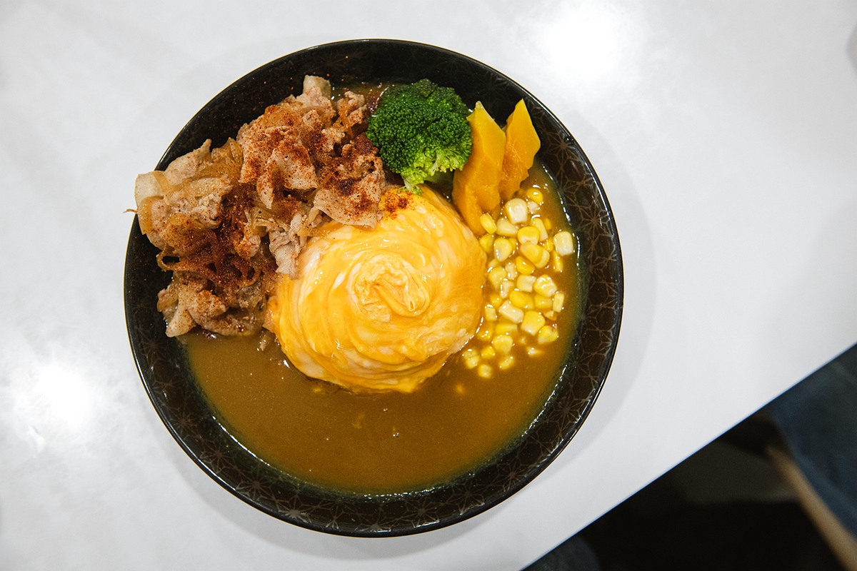 台東美食 歐喀醬咖哩 歐喀醬咖哩菜單 台東豬排 台東咖哩 台東縣台東市洛陽街206號 潔妮食旅生活 台東市區美食餐廳