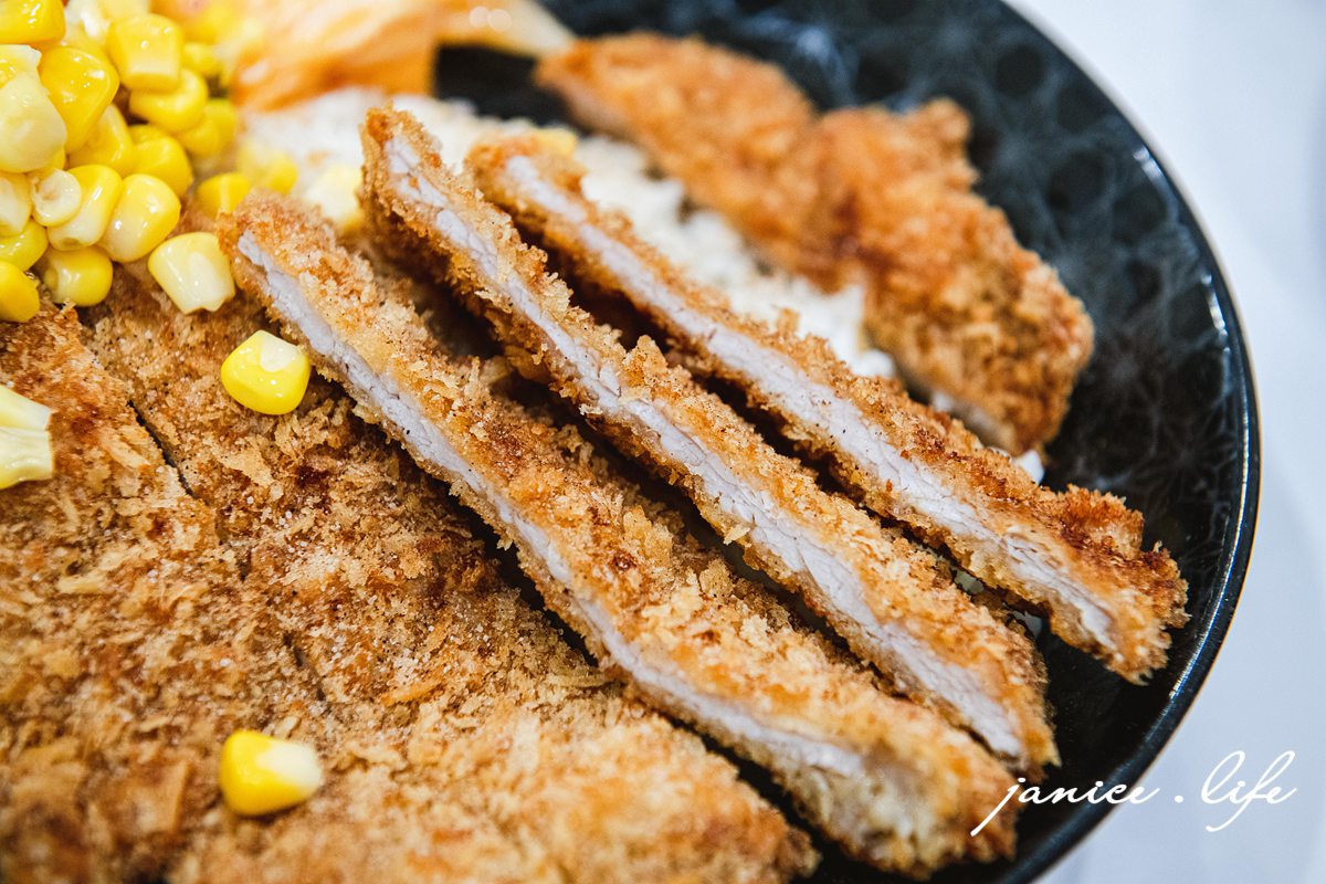 台東美食 歐喀醬咖哩 歐喀醬咖哩菜單 台東豬排 台東咖哩 台東縣台東市洛陽街206號 潔妮食旅生活 台東市區美食餐廳