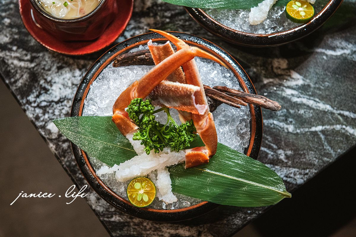 台北大安區美食餐廳推薦 台北火鍋推薦 二本松涮涮屋 台北市大安區瑞安街118號 二本松涮涮屋訂位 二本松涮涮屋菜單 潔妮食旅生活 台北約會餐廳推薦 松葉蟹 火鍋界PRADA 二本松涮涮屋 にほんまつ本館 