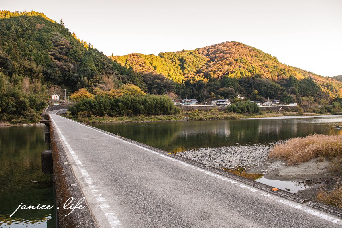 四國高知景點 名越屋沉下橋 仁淀川 四國旅遊 高知景點 四國自由行 四國自駕 日本自駕 日本自由行 潔妮食旅生活 高知県高岡郡日高村名越屋