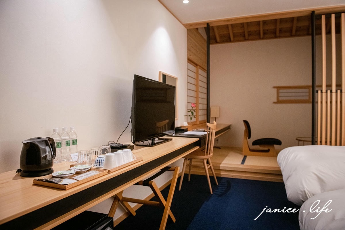 四國高知住宿推薦 美馬旅館別館 原木飯店 高知県高岡郡四万十町本町4-41 0880-22-1103 潔妮食旅生活 高知住宿飯店推薦 四國自由行 四國景點 四國自駕 日本自由行 日本自駕 日本景點 日本旅遊 四國遍路 岩本寺參道 美馬旅館 Hanare Kino 飯店 美馬旅館はなれ 木のホテル