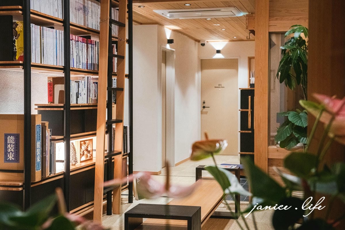 四國高知住宿推薦 美馬旅館別館 原木飯店 高知県高岡郡四万十町本町4-41 0880-22-1103 潔妮食旅生活 高知住宿飯店推薦 四國自由行 四國景點 四國自駕 日本自由行 日本自駕 日本景點 日本旅遊 四國遍路 岩本寺參道 美馬旅館 Hanare Kino 飯店 美馬旅館はなれ 木のホテル