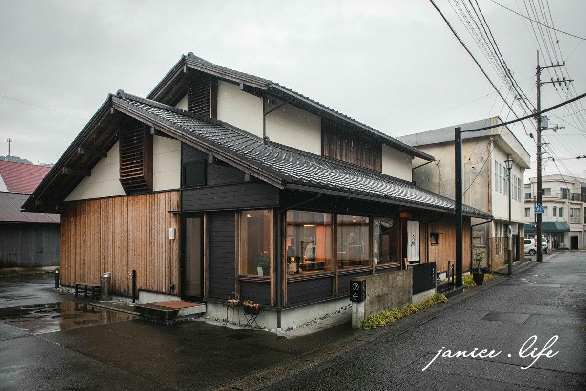 四國高知住宿推薦 美馬旅館別館 原木飯店 高知県高岡郡四万十町本町4-41 0880-22-1103 潔妮食旅生活 高知住宿飯店推薦 四國自由行 四國景點 四國自駕 日本自由行 日本自駕 日本景點 日本旅遊 四國遍路 岩本寺參道 美馬旅館 Hanare Kino 飯店 美馬旅館はなれ 木のホテル