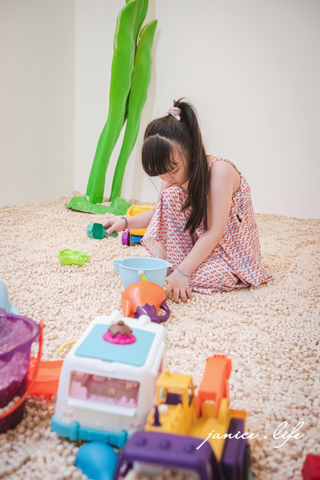台北親子餐廳 新北親子餐廳 中和親子餐廳 Babywonderland 童話愛樂園中和店 童話愛樂園交通 童話愛樂園費用 童話愛樂園停車 中永和親子餐廳 潔妮食旅生活 新北市中和區安平路55號