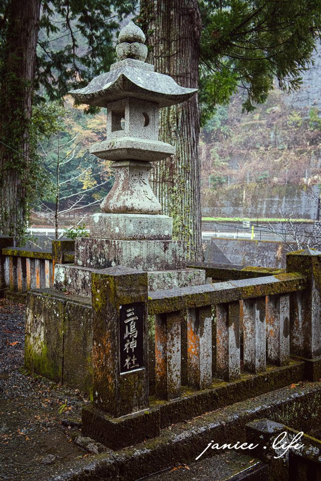 四國高知景點|三嶋神社|走過神幸橋才能到達的千年在地神社 - 第16張圖 四國高知景點 高知旅遊 三嶋神社 神幸橋 高知縣高岡郡梼原町川西路2196 常山神樂 坂本龙马脱藩之道 四國自駕 四國旅遊 四國自由行 日本自駕 日本自由行 日本景點 潔妮食旅生活 Mishima Shrine 高知旅行 梼原町景點 檮原町