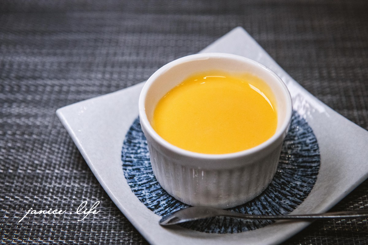 全台十大頂級鐵板燒 明水然無菜單鐵板燒 慶城店 台北市松山區慶城街18之1號2樓 台北頂級鐵板燒 台北無菜單 台北約會慶生餐廳推薦 小巨蛋南京復興商圈餐廳推薦 潔妮食旅生活 南京復興站美食 小巨蛋頂級美食 南京商圈美食推薦 頂級無菜單鐵板燒 明水然樂 明水然 Omakase 台北無菜單 約會慶生餐廳 樂多多集團 慶生約會餐廳 情人節餐廳 遊台必訪