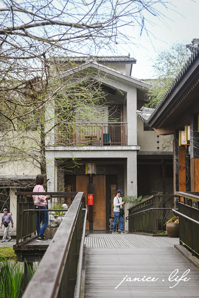 宜蘭員山景點 宜蘭員山旅遊 宜蘭景點 宜蘭旅遊 北后寺 宜蘭縣員山鄉八甲路4號 泥塑大佛 北后寺停車 潔妮食旅生活 