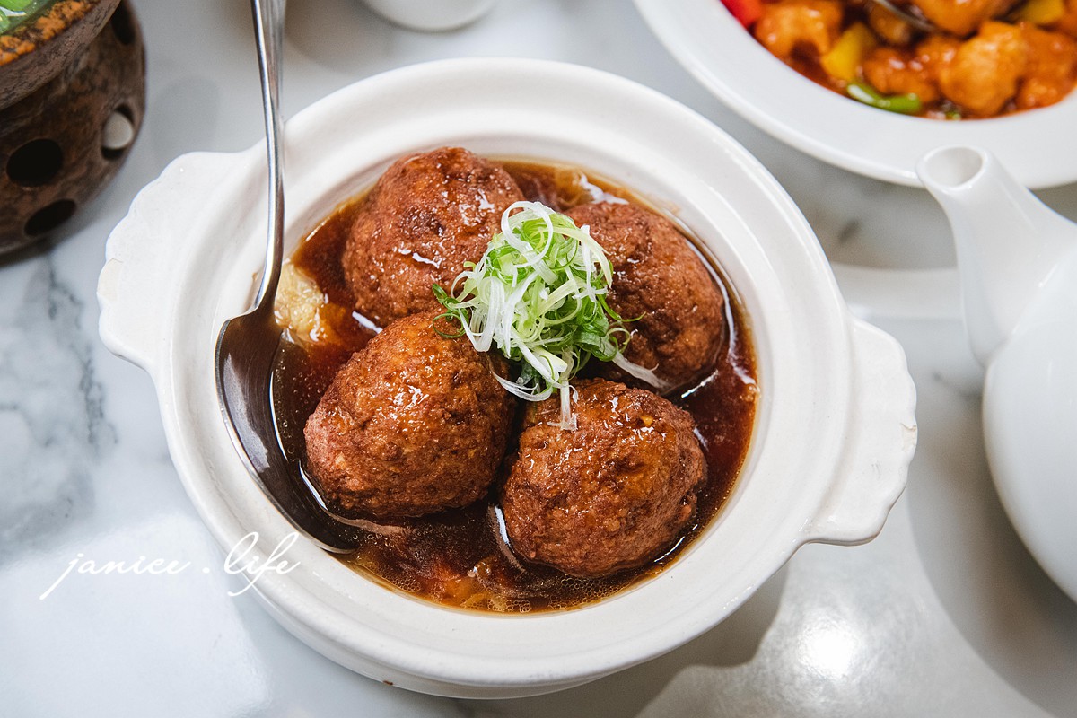 左爺爺風味小館 台北市北投區明德路59號 台北北投餐廳推薦 家庭聚會聚餐餐廳推薦 捷運明德站 謝師宴 團體包場 紅燒獅子頭 可外送外帶餐廳 台北聚餐餐廳推薦 潔妮食旅生活 左爺爺風味小館菜單