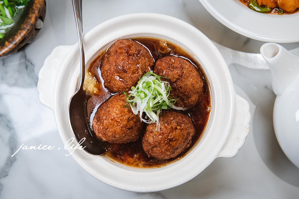 左爺爺風味小館 台北市北投區明德路59號 台北北投餐廳推薦 家庭聚會聚餐餐廳推薦 捷運明德站 謝師宴 團體包場 紅燒獅子頭 可外送外帶餐廳 台北聚餐餐廳推薦 潔妮食旅生活 左爺爺風味小館菜單